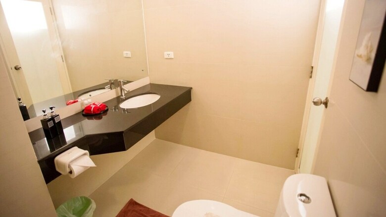 Hotel Zen Rooms Royal Bee