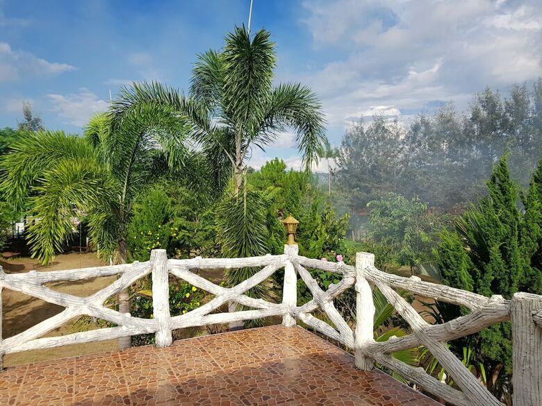 Hotel Ban Mae Resort