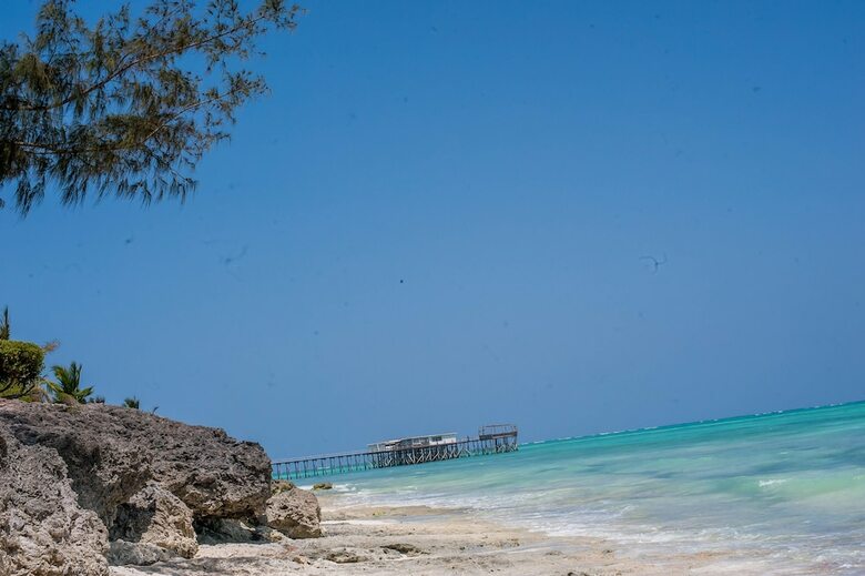 Hotel Tanzanite Beach Resort
