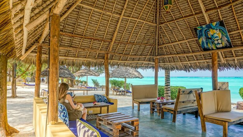 Hotel Tanzanite Beach Resort