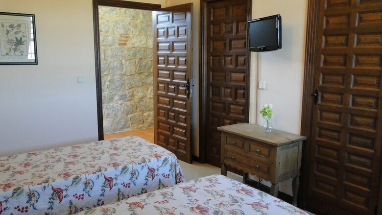 Hostal Las Paneras Naturavila