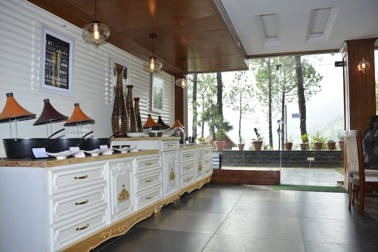 Hotel Deventure Shimla Hills