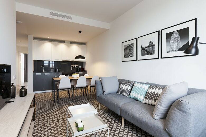 Aspasios Poblenou Apartments