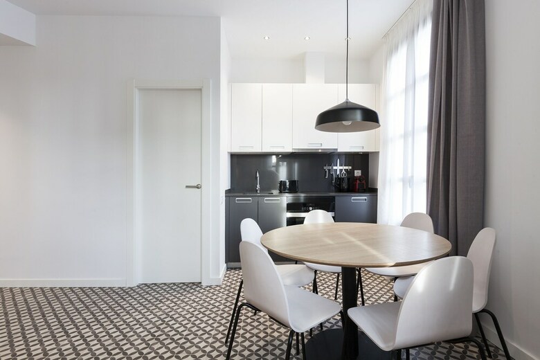 Aspasios Poblenou Apartments