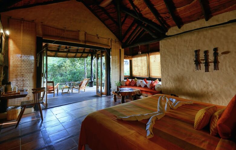 Hotel Pugdundee Safaris-kanha Earth Lodge