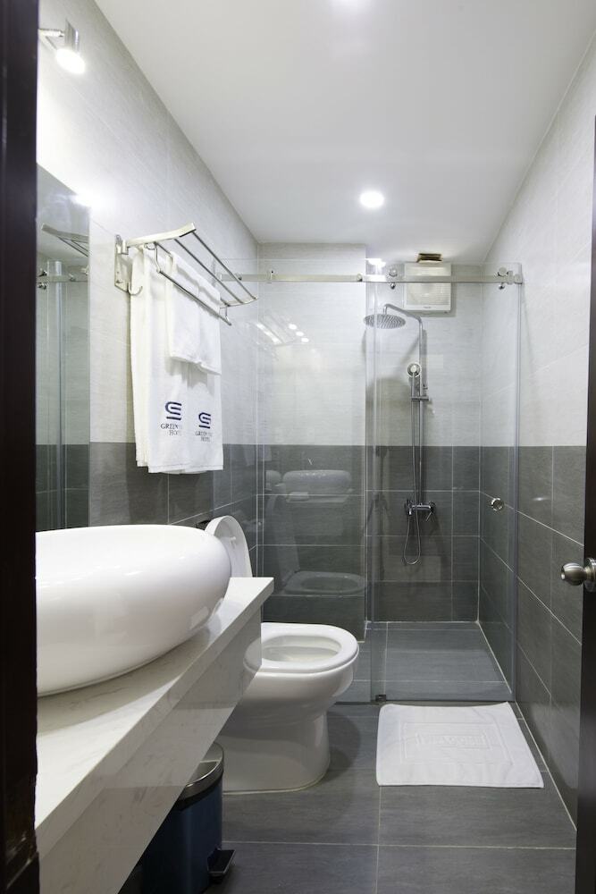 Green Star Hotel