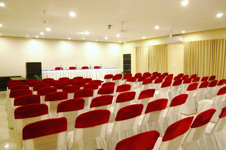 Hotel Rnb Shivani Udaipur