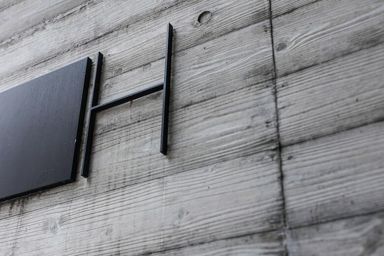 H Hotel