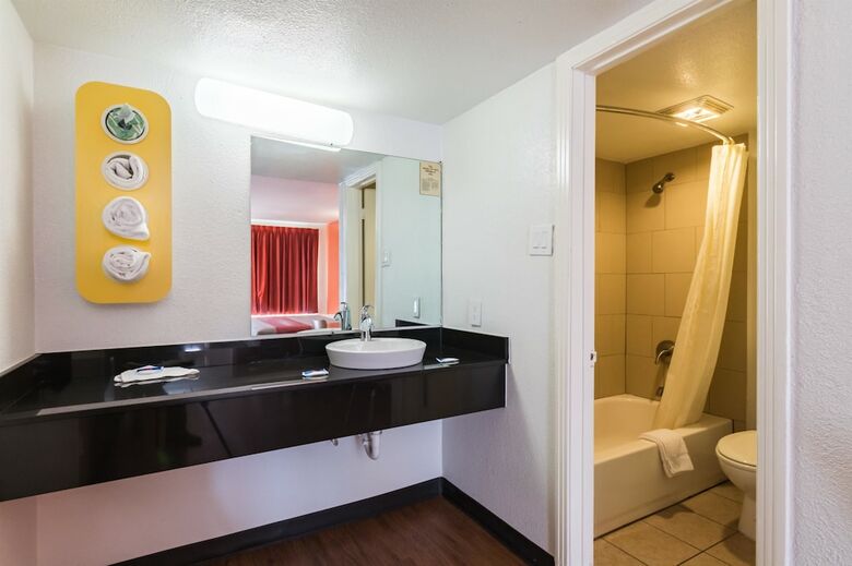 Motel Americas Best Value Inn Riverwalk Downtown Market Square