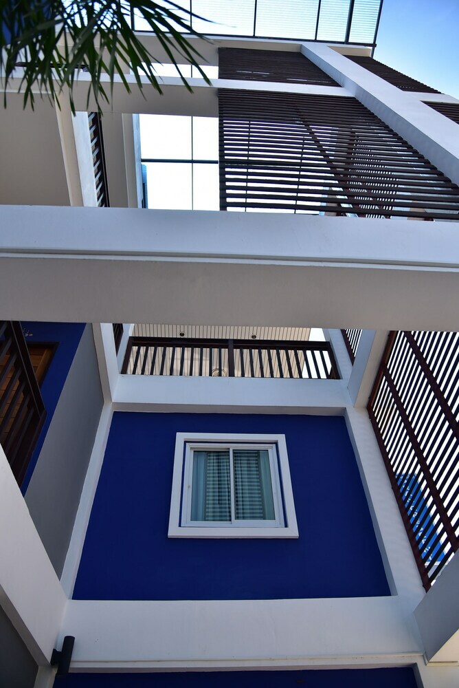 Hotel Pran Crescent