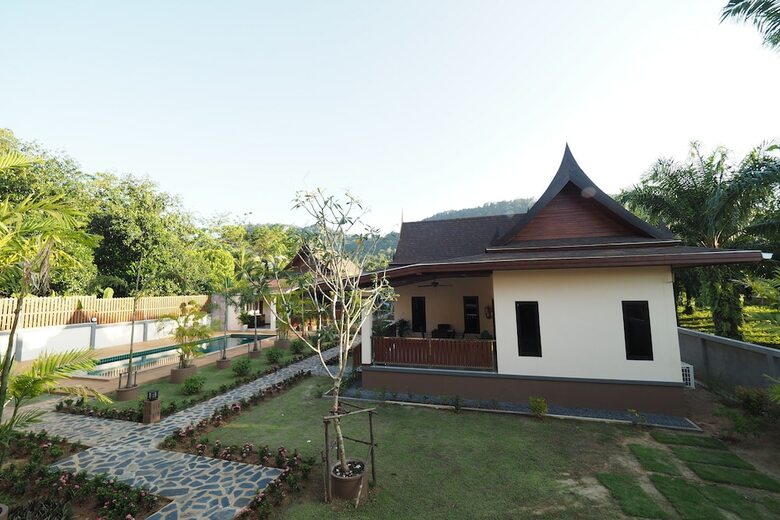 Hotel Chanapha Residence