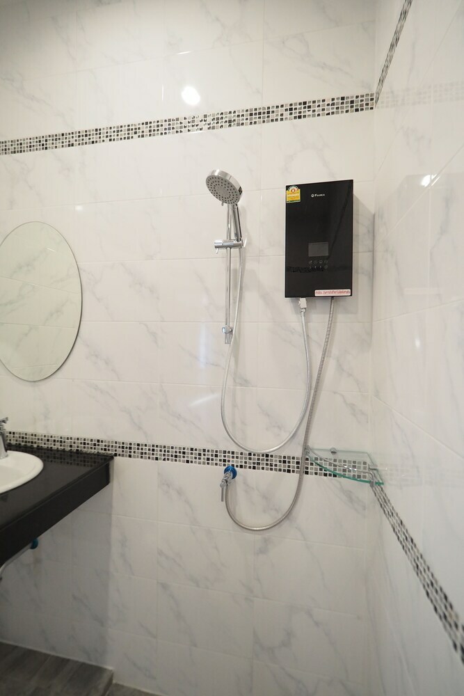 Hotel Chanapha Residence