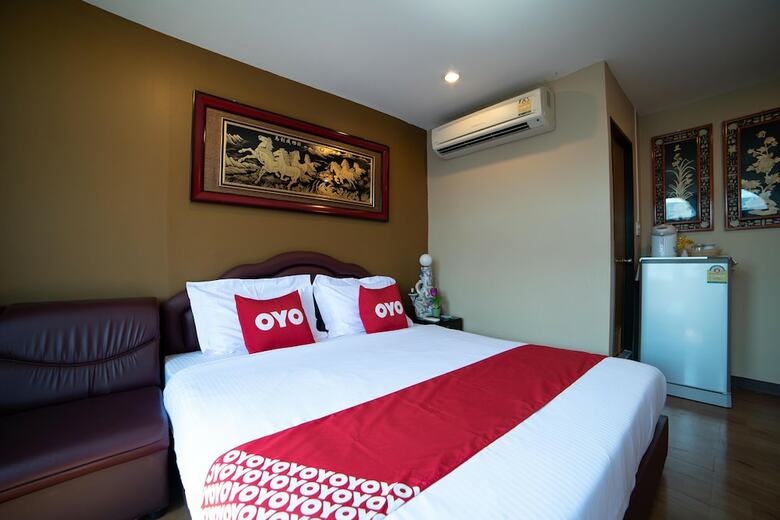 Hotel Oyo 432 Longzhu Guesthouse
