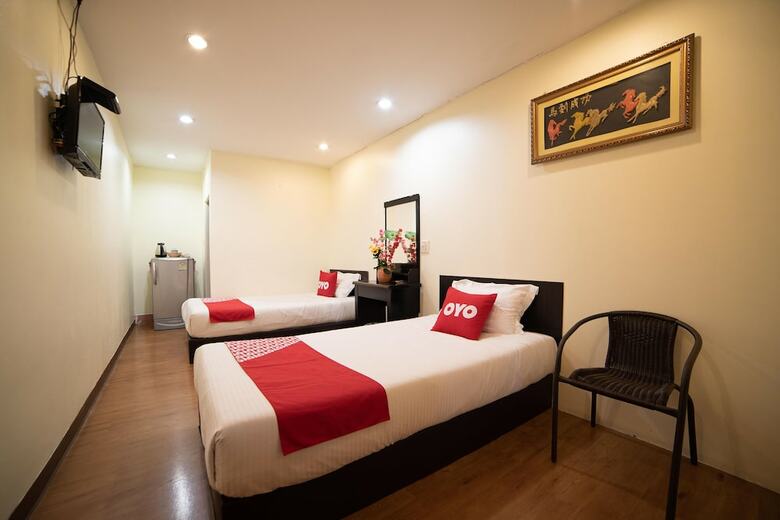 Hotel Oyo 432 Longzhu Guesthouse