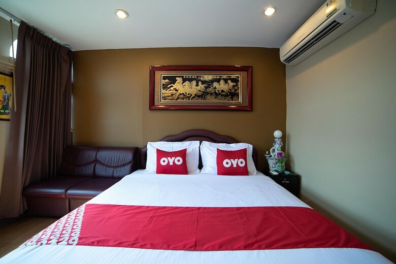 Hotel Oyo 432 Longzhu Guesthouse