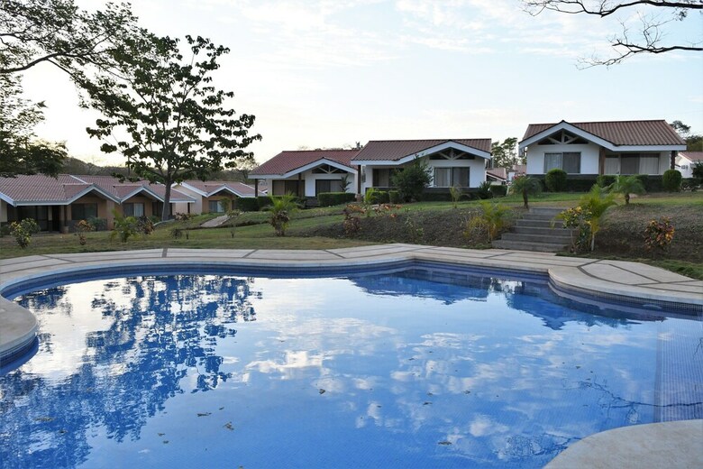 Playa Lagarto Eco Development