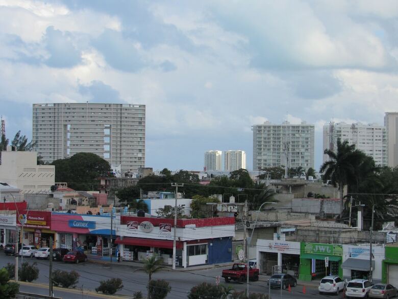 Motel Blue Coconut Cancun