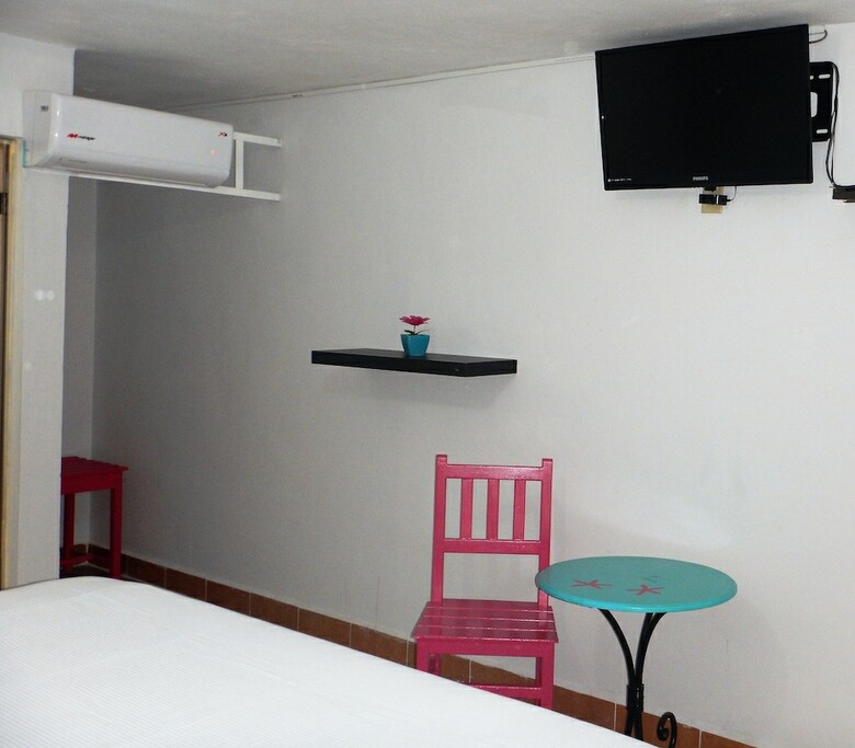 Motel Blue Coconut Cancun