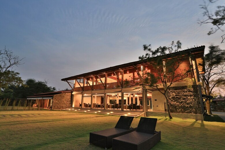 Hotel Arie Lagoon