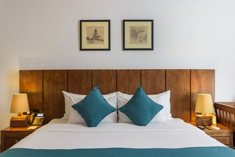Hotel Arie Lagoon
