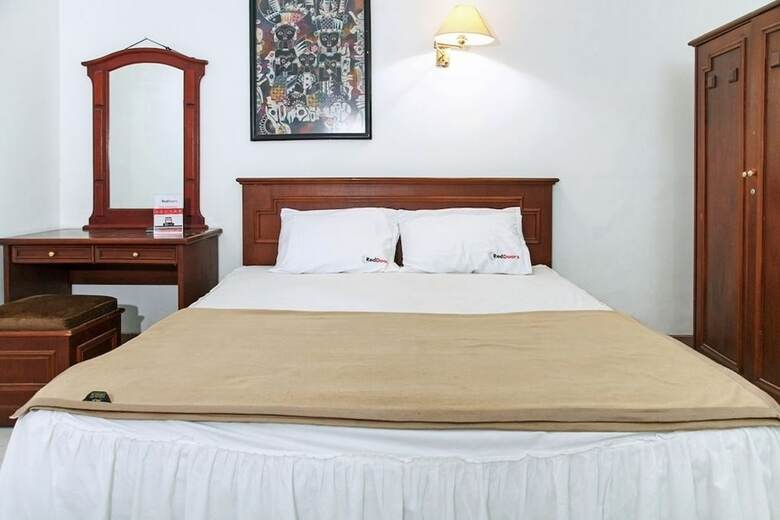 Hotel Reddoorz Near Upn Veteran