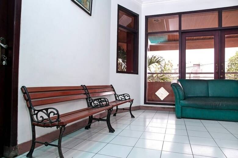 Hotel Reddoorz Near Upn Veteran
