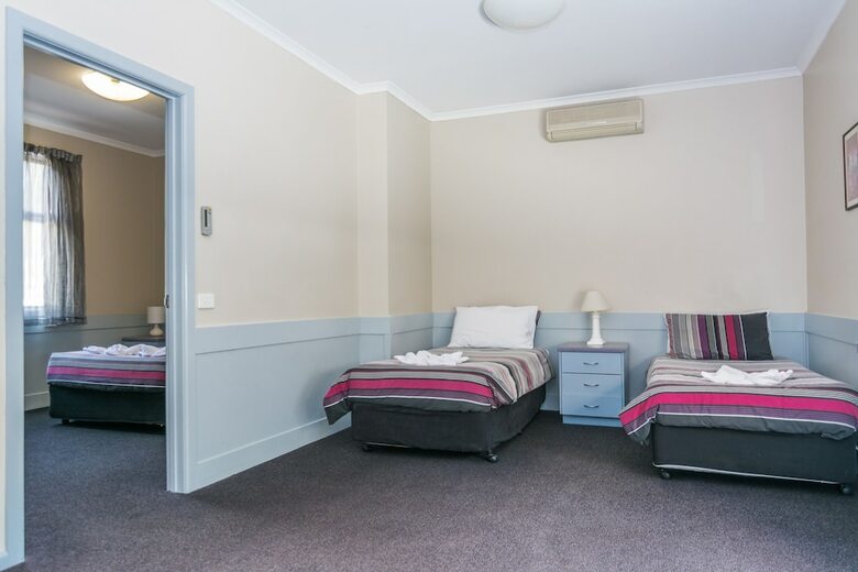 Merimbula Lakeview Hotel