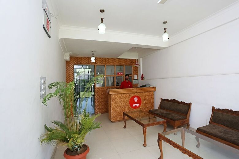 Hotel Oyo 4759 Nishat Hill Resort