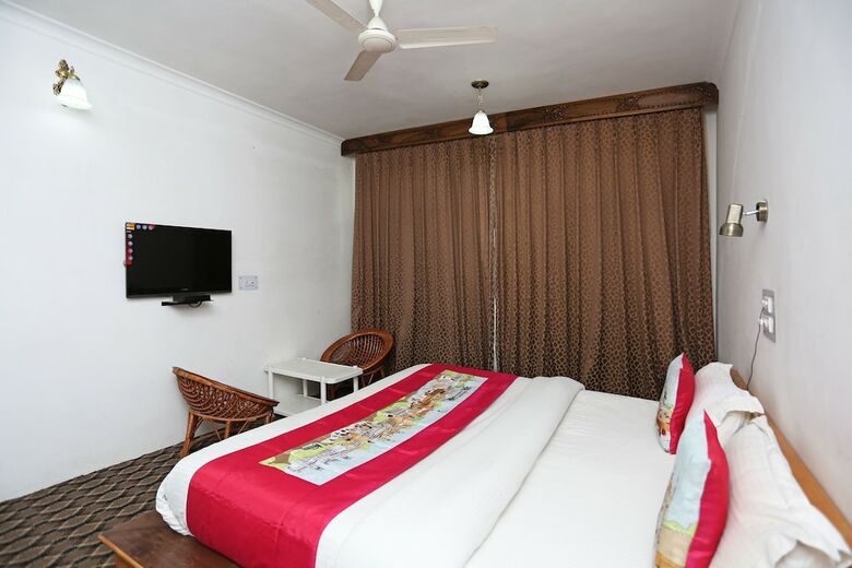 Hotel Oyo 4759 Nishat Hill Resort