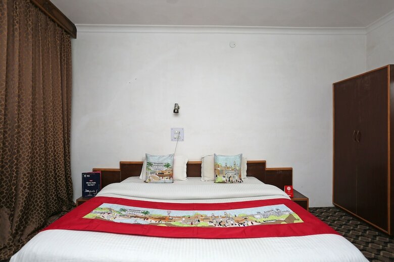 Hotel Oyo 4759 Nishat Hill Resort