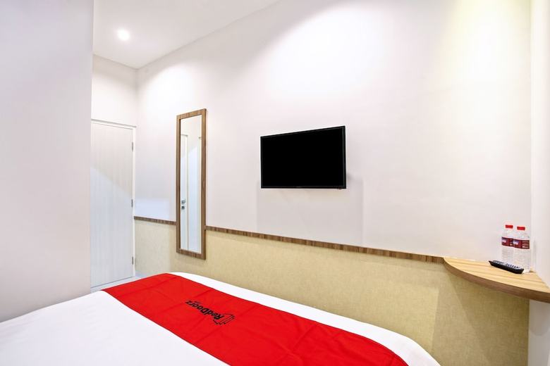 Hotel Reddoorz Plus @ Jalan Kaliurang