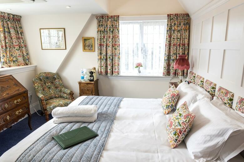 Hotel Haven Hall