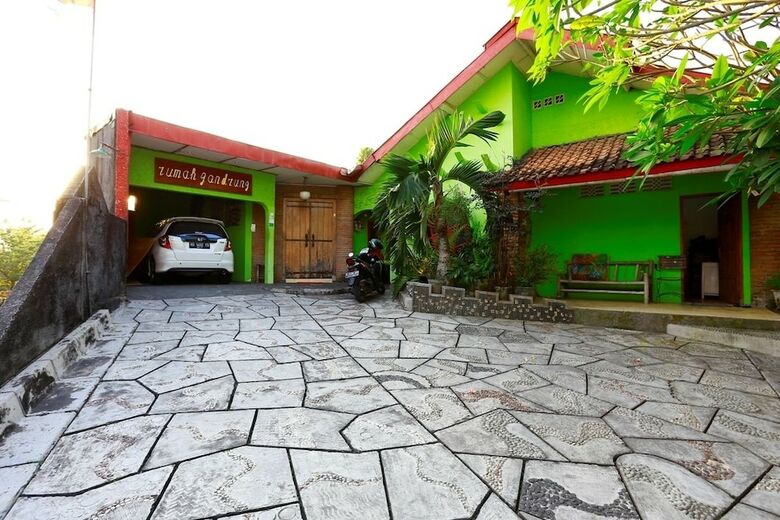 Hotel Reddoorz @ Ngampilan