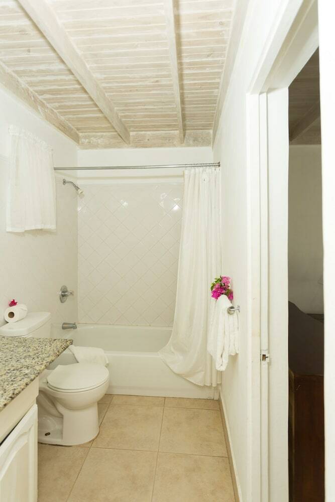 Hotel Yard Beach House