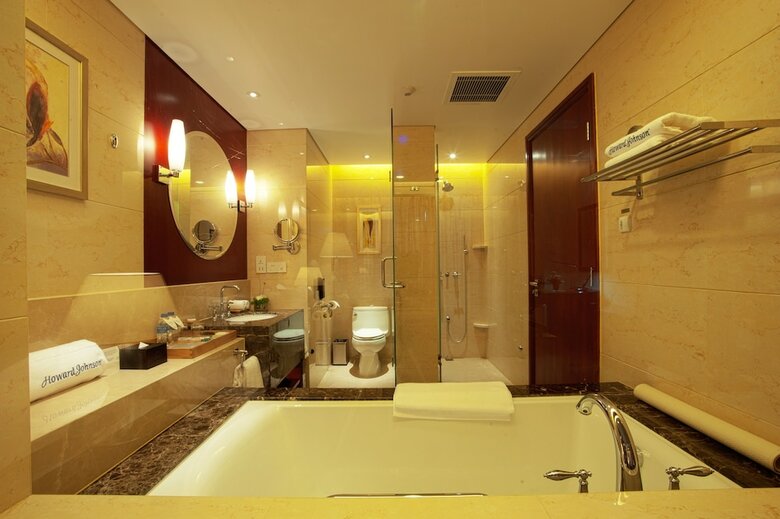 Hotel Howard Johnson Tropical Garden Plaza Kunming