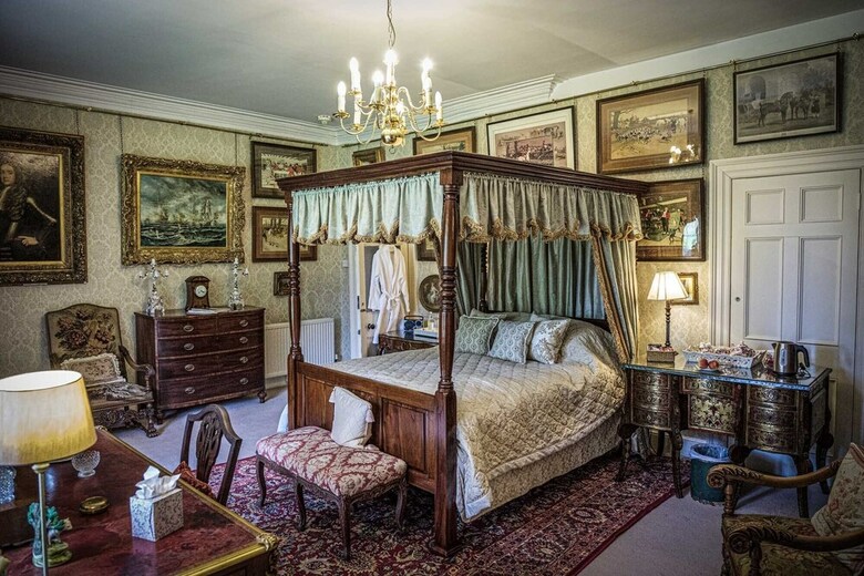 Bed & Breakfast Maunsel House