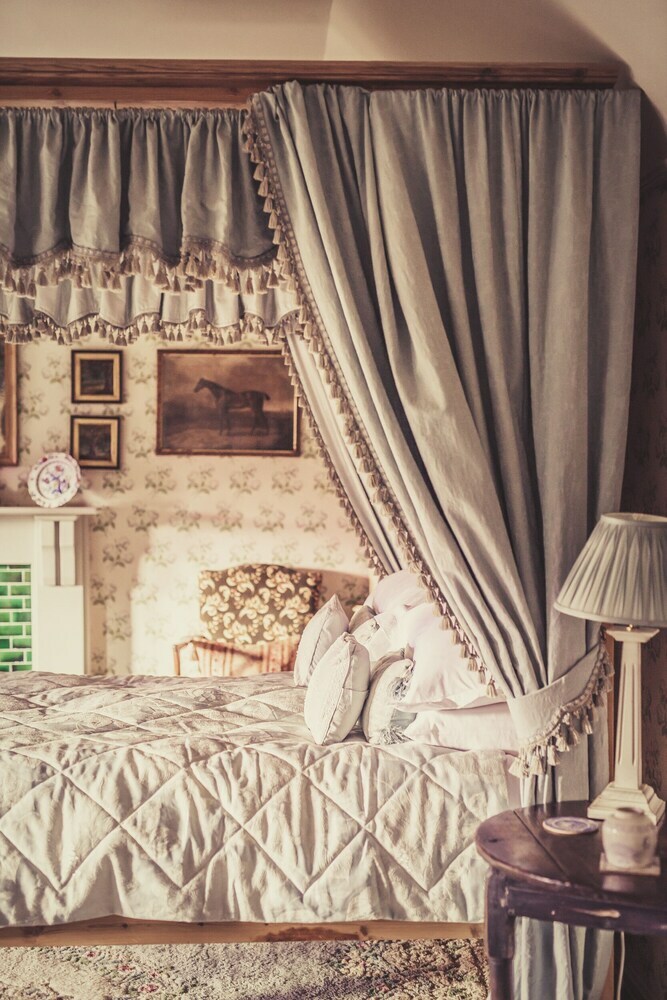 Bed & Breakfast Maunsel House