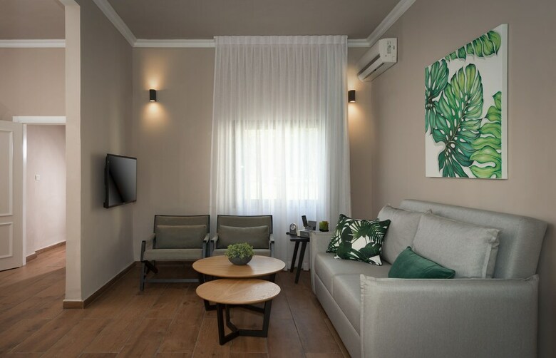 Erettz Dafna Travel Hotel