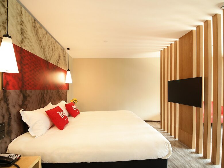 Hotel Ibis Chengdu West Jingcui Road