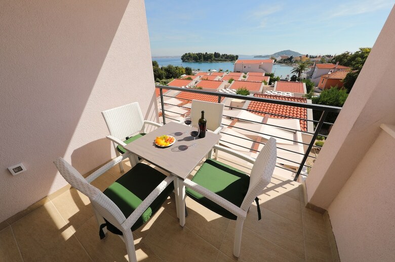 Apartamentos Villas Dalmacija