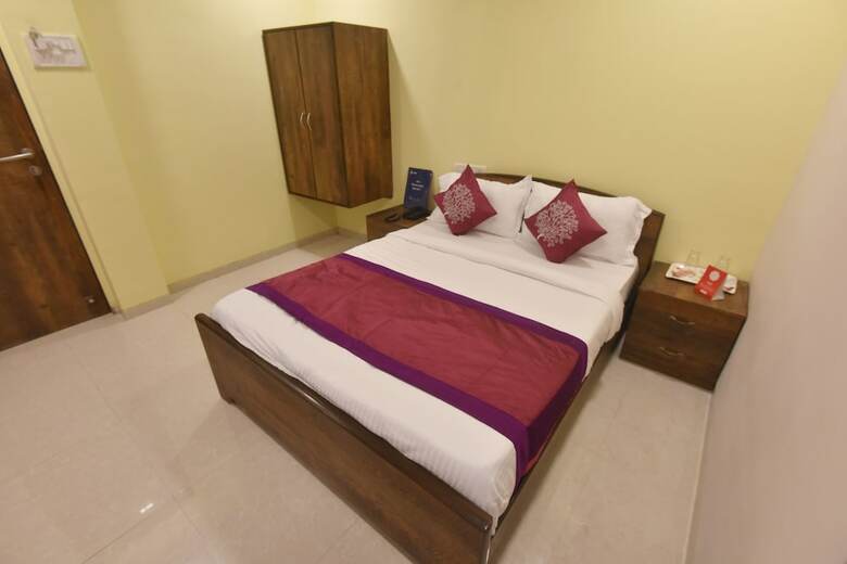 Oyo 8685 Hotel Stayland