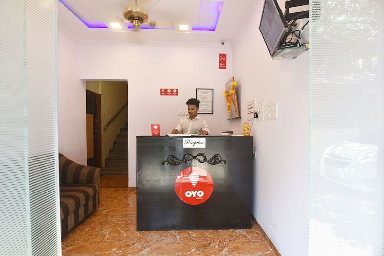 Oyo 8685 Hotel Stayland