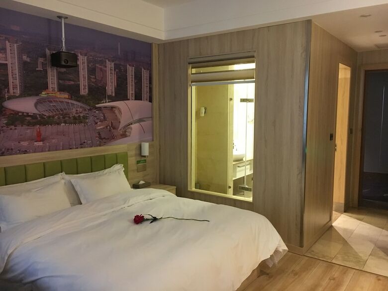 Hotel Ibis Styles Nt Shimao Plz