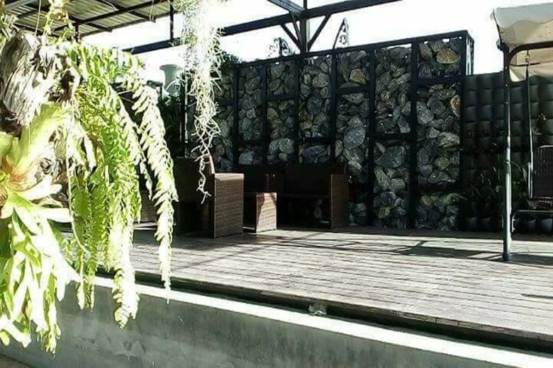 Hotel Monrak Lamtakong Resort