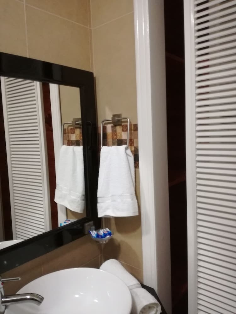 Hotel Y Plaza Jalpan