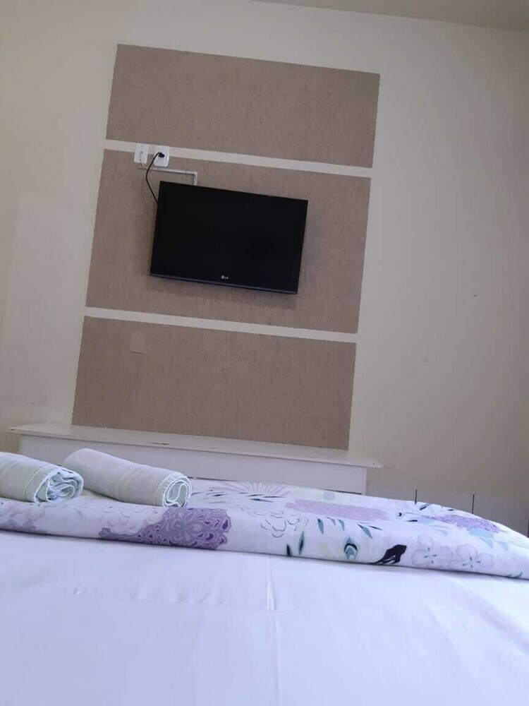 Hotel Balne�rio Itapocoroi