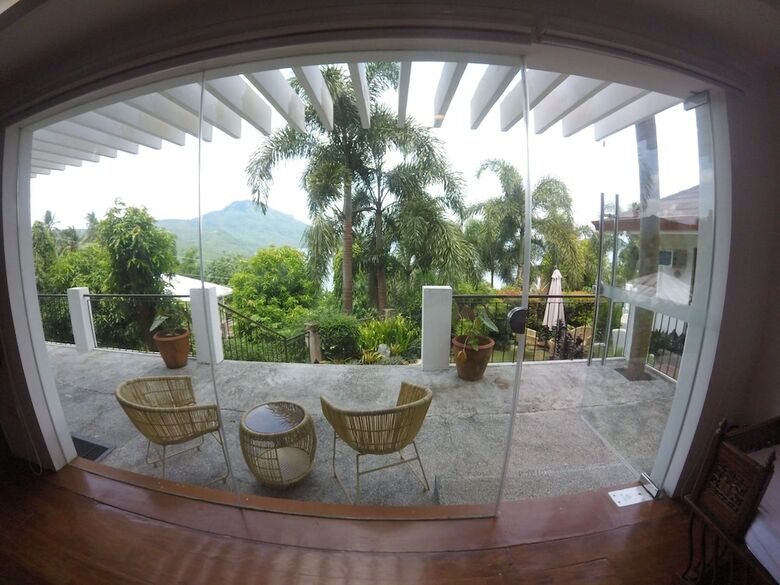 Villas By Eco Hotel Batangas