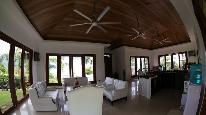 Villas By Eco Hotel Batangas