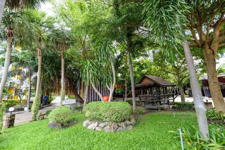 Hotel Paradise Resort