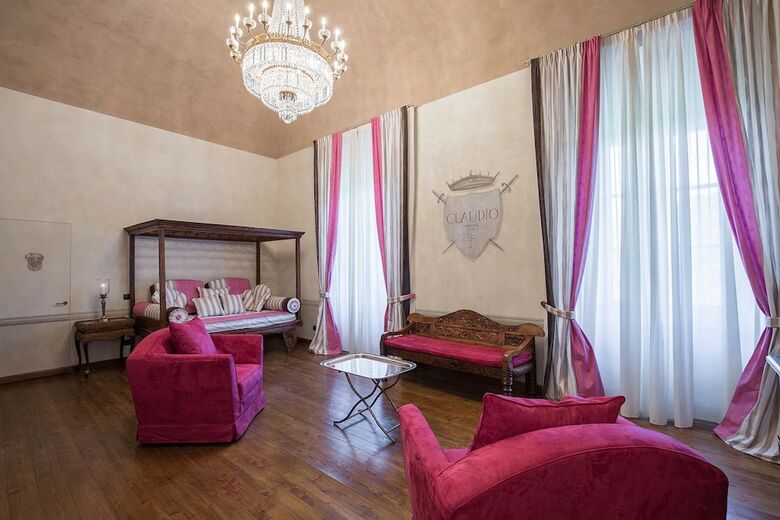 Hotel Castello Di Pontebosio Luxury Resort